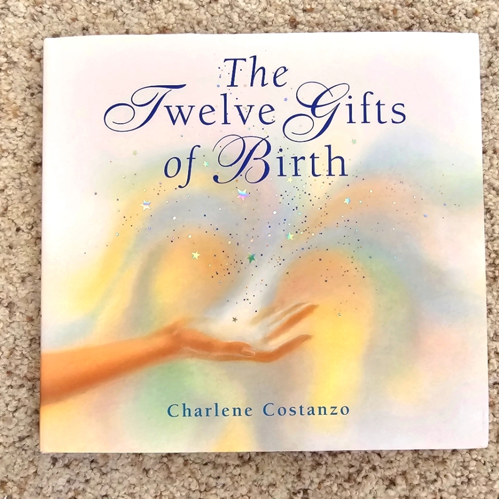 👶The Twelve Gifts of Birth Book - Brand New